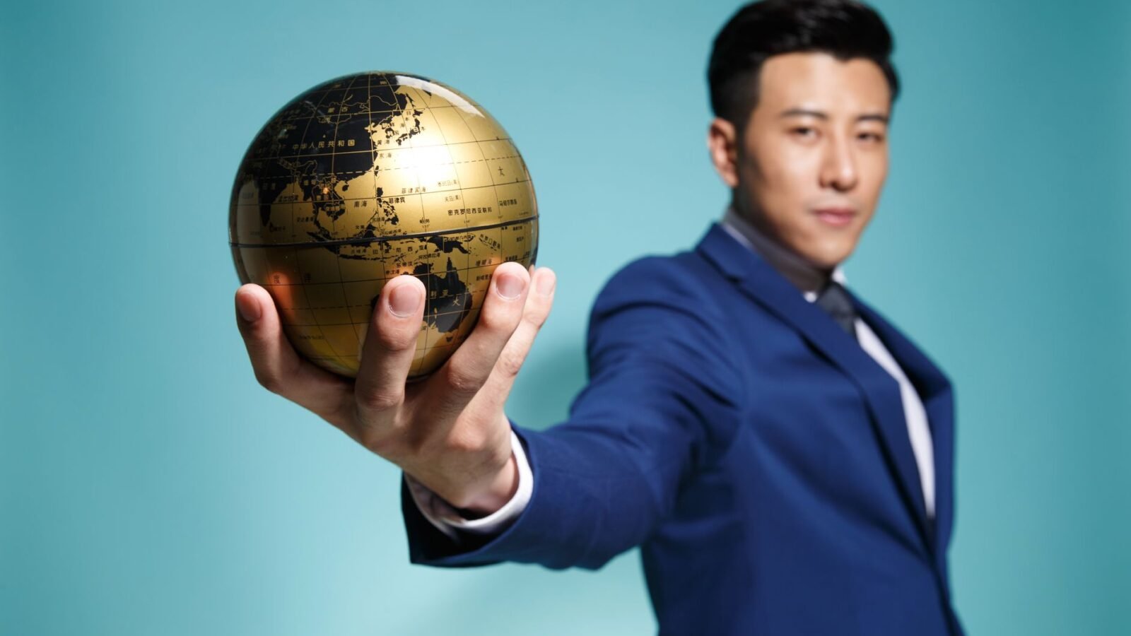 Kostenloses Stock Foto zu anzug, asiatisch, asiatischer mann