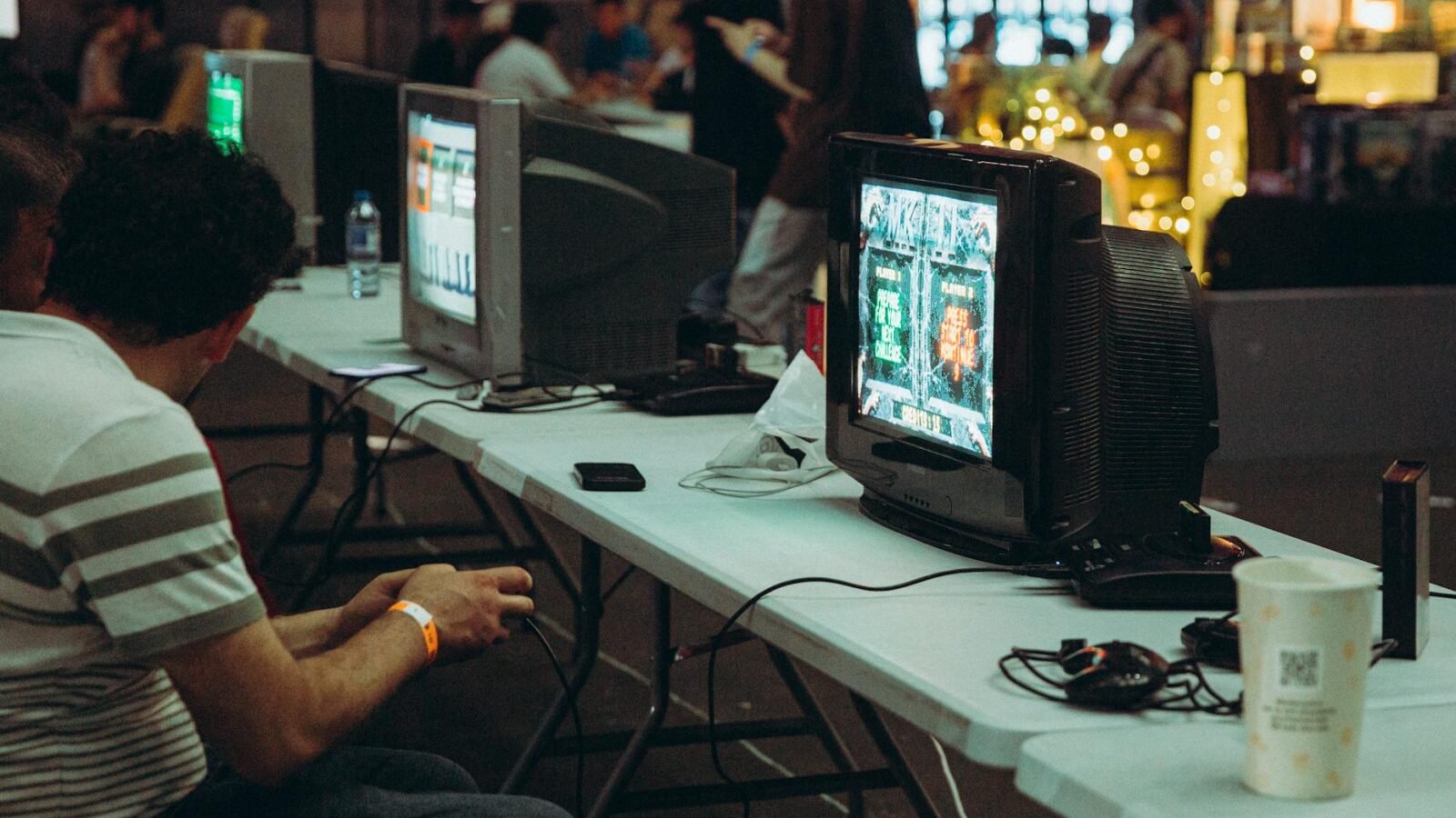 Kostenloses Stock Foto zu 80er jahre stil, 90er stil, Arcade-Stil