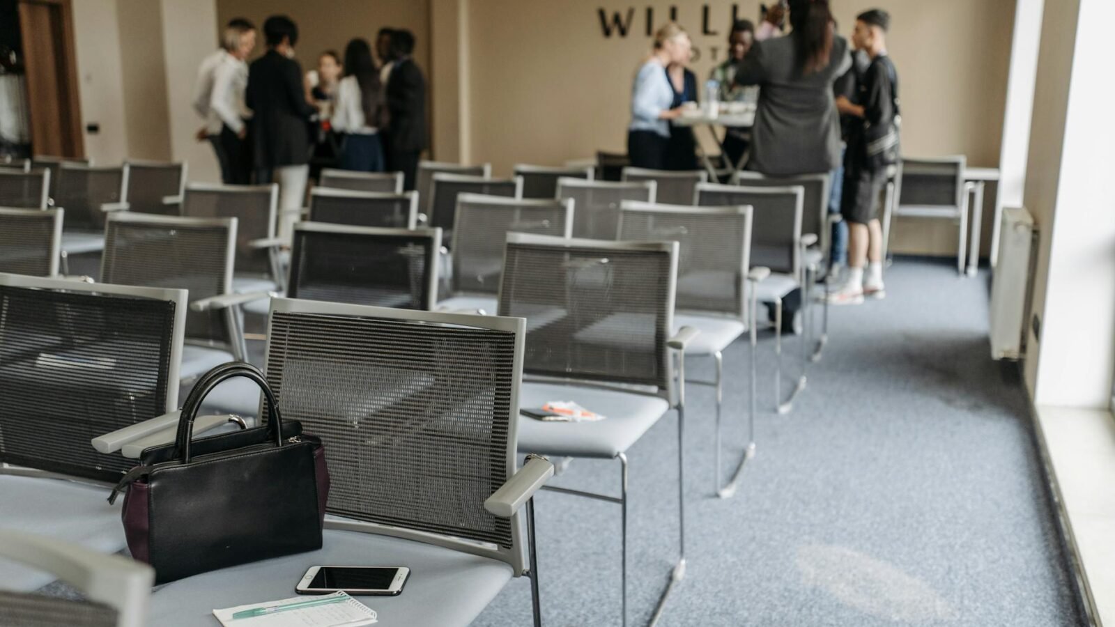 Kostenloses Stock Foto zu #indoor, arbeitsereignis, arbeitstreffen
