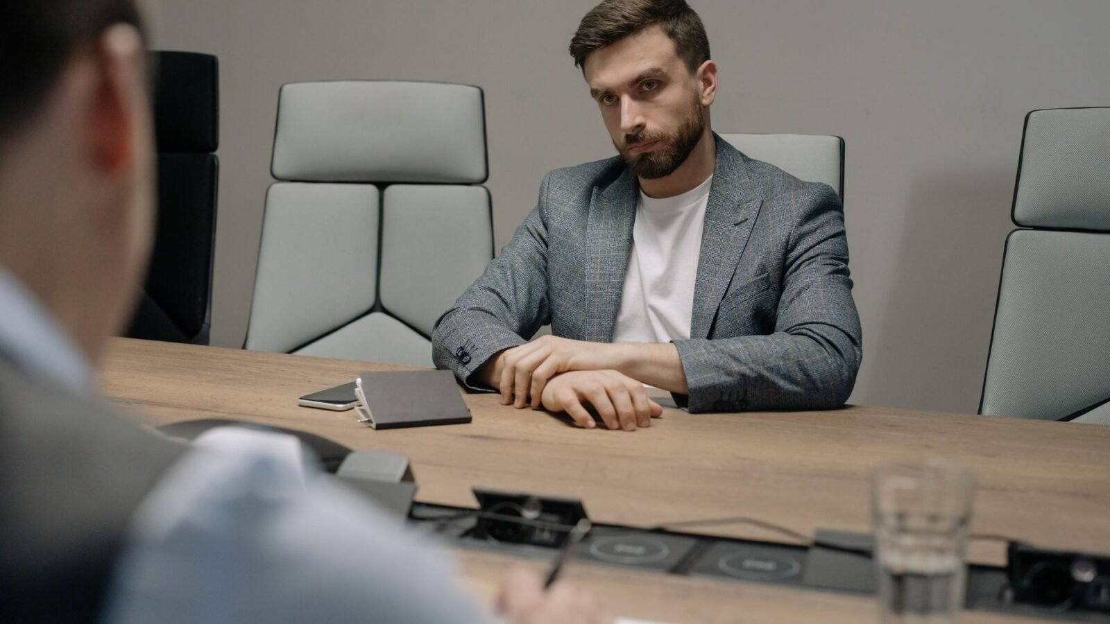 Kostenloses Stock Foto zu arbeitsplatz, arbeitsumgebung, berater